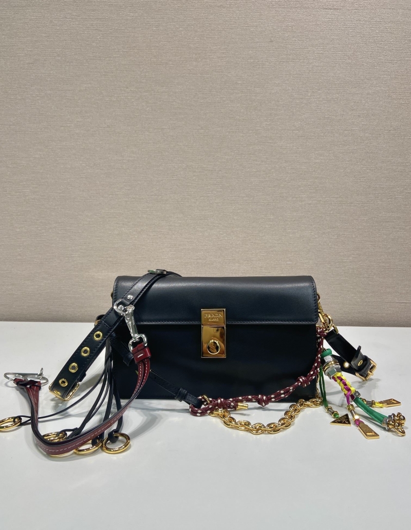 Pra*a hobo bags